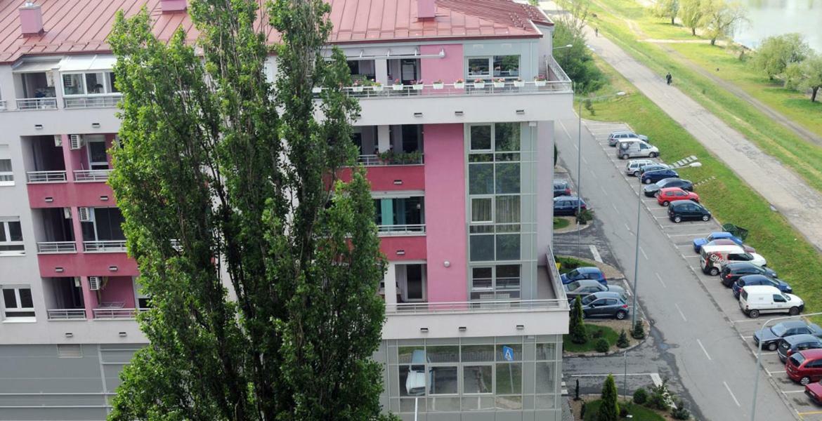 Tamis Kapija Apartment Pančevo 外观 照片